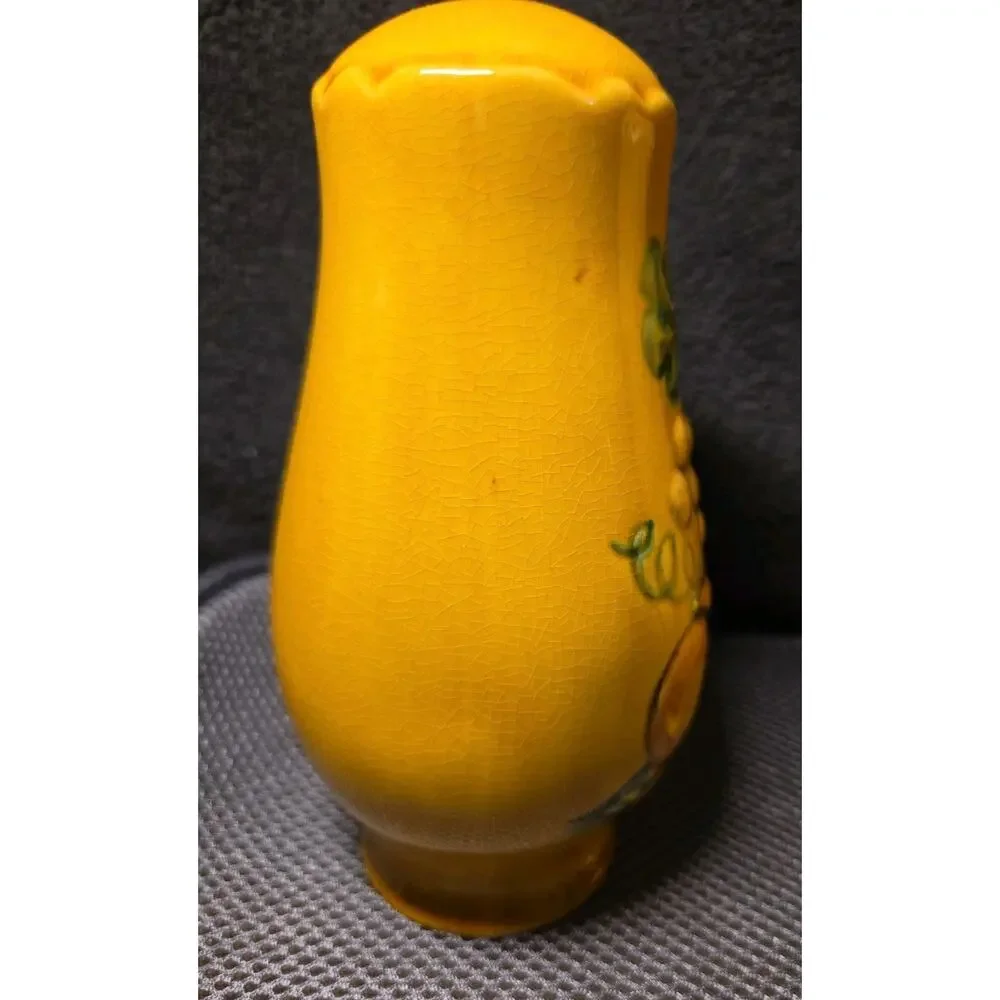 large california pottery salt and pepper shakers 6